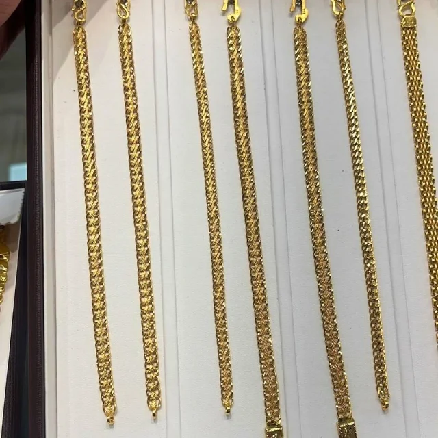 Why choose Bharat Jewellers for Gold Bracelets